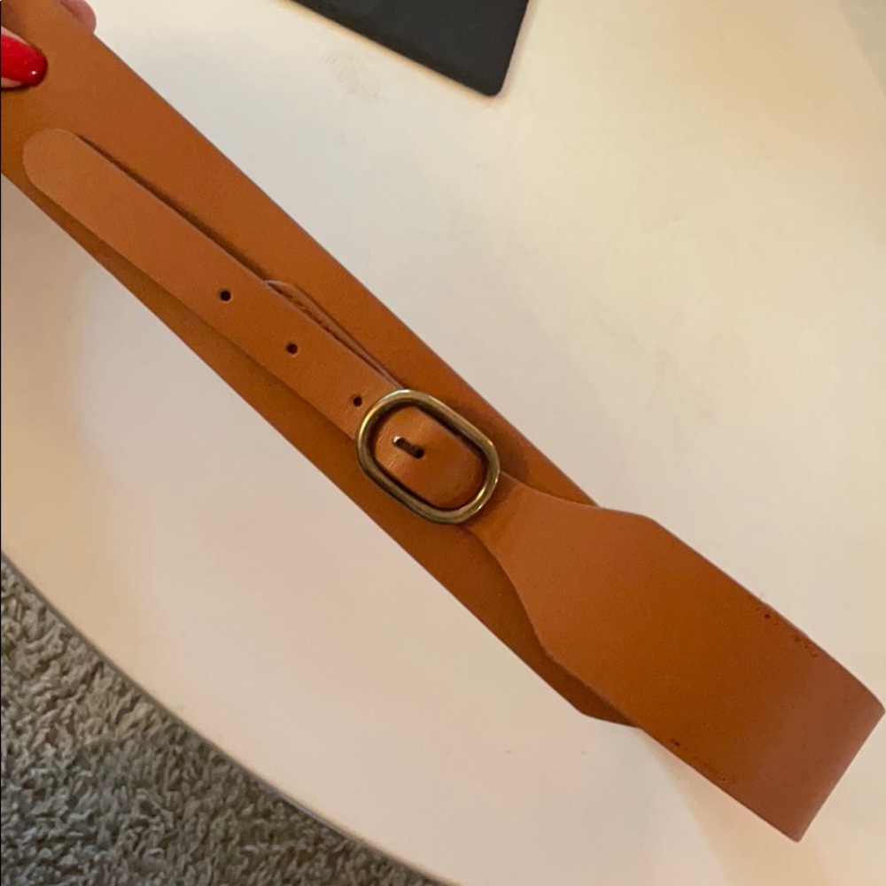 Waist belt, never worn